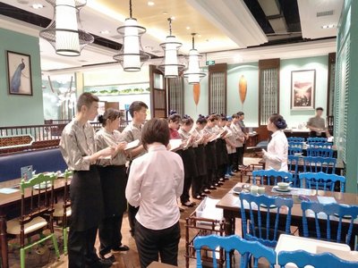 容奇港（武汉）餐饮服务 打造江城美食新体验